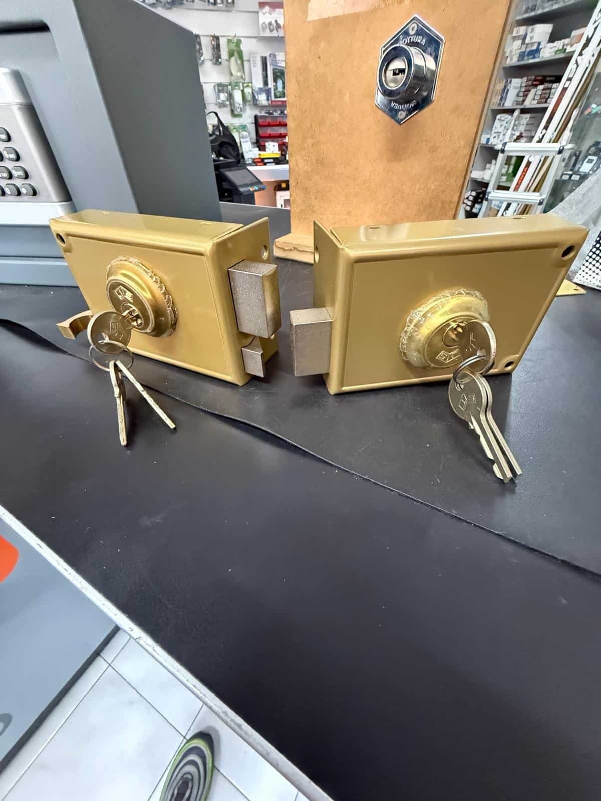 Instalación de cerraduras de alta seguridad en Barcelona con bombines antibumping